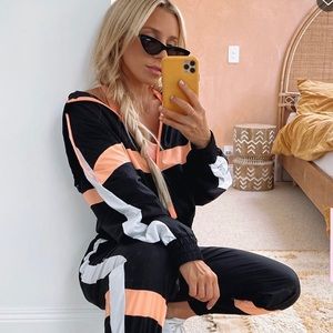 Sarah’s Day x WFA premium windbreaker black small